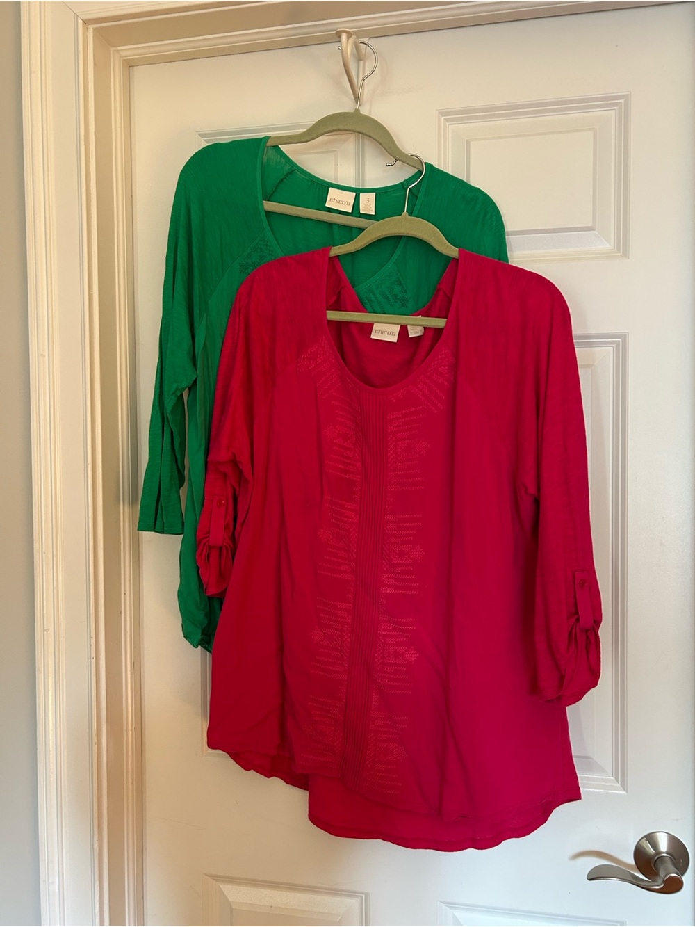 Chico's Hot Pink and Kelly Green 3/4 Sleeve Lightweight Tops.